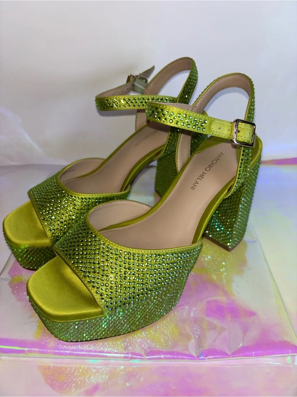 ANTONIO MELANI Neon Green Crystal Platform Sandals NWT SIZE 7.5